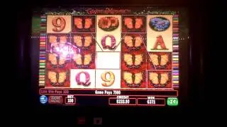 Grand Monarch Slot Machine Line Hits(2)
