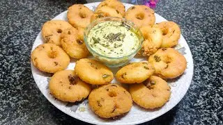 2 Cup Poha Ke Sath Banaye Ye Crispy Aur Kurkure Medu Vada| #vada #meduvada #nastarecipe 