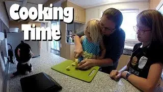 DAUGHTERS cook with MOM