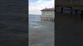 Lakewater