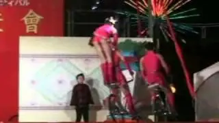 長崎ランタンフェスティバル 中国雑技　自転車の舞