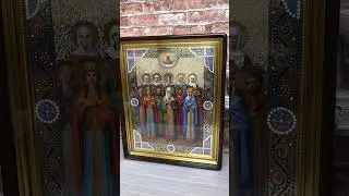 Готовая &laquo;Семейная&raquo; икона в киоте.40х50 Двенадцать святых небесных покровителей.Дерево,золото,декор.