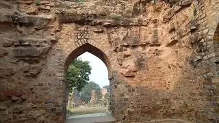 Temple Ruins Inside Qutub Minar Complex #travel #qutubminar #india #youtube 