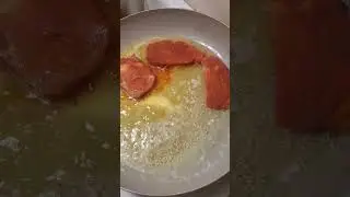 @BestLifeEver. Saz'on on porkchops in butter.