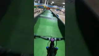 Joyride is sick, but on a 29er? #joyride150 #joyride #bmx #29er #indoorbikepark