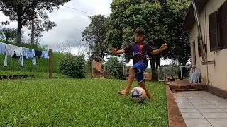 Jogando bola