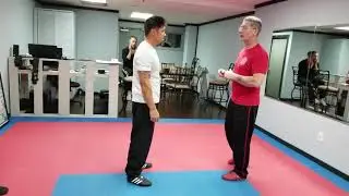 Hill Wing Chun Kau Sau application