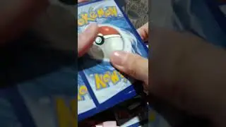Part 2 opening Pokémon cards 😊💗💯💖🎀