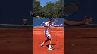 Pros play on another level 😲 #tennis #tennisplayer #popyrin