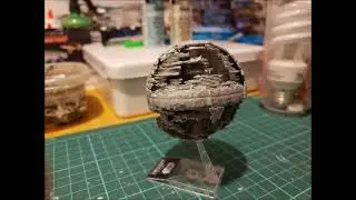 Models 20 & 21: Bandai Death Star II and ISD II