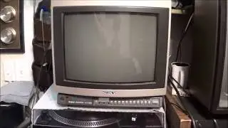Sony Trinitron KV-1365 TV Demonstration