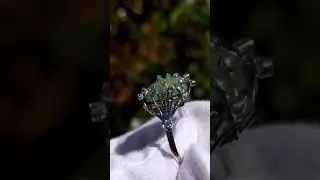 Jewelry transformation - Dandelion inspired setting to fresh up this tired jade ring