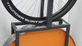 Schwalbe Thunder Burt Super Ground Addix Speed 29x2.10 Rolling Resistance Test (spin up video)