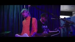WAC - No Blur live at girlsgirlsgirls burritos 10/18/25