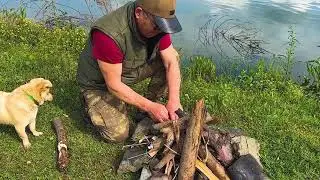 Doğada odun ateşinde sucuk ekmek ve sucuklu yumurta yapıyoruz