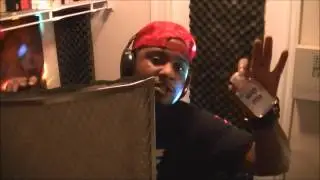 Feezy in Bo$$ Luv Productions studio recording 