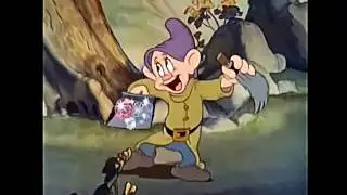 SnowWhite and the Seven Dwarfs (1937) Scene: 