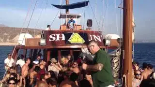 LoSqualo boat party