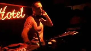 TingleTangle with Tom Clark & Phunkrealism @ club hotel in berlin