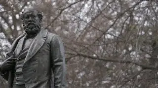 &lsquo;Arrogant&rsquo;: Hobart city council criticised on attempts to remove William Crowther statue
