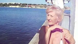 На солнечном пляже