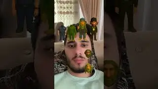 Green-headed people 🤪