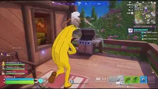 Ich spiele Fortnite.mit paar andere Leute