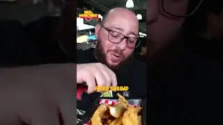 Наконец-то... нетуристическое место, где можно перекусить, на Французском рынке!