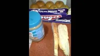 Bread Falling 3 : The Domino Effect