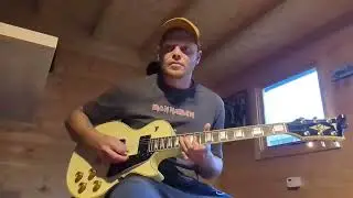Some short melodic shred with my Greco RR 65 ( Randy Rhoads model ).