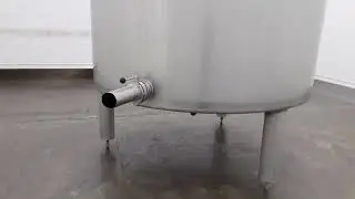 E329202 - GTI 1300 Gallon Insulated Tank 304 Stainless Steel