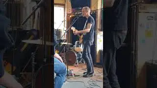 Tim Steward solo (Screamfeeder) 1 of 2 (Tote Hotel)