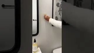 Renter Friendly way to easily upgrade your bathroom - golden hooks for extra storage