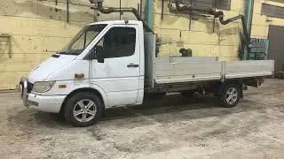 K&ouml;p Flakbil Mercedes-Benz 313 CDI p&aring; Klaravik