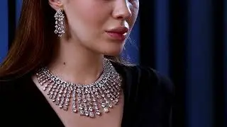 Adorn her in luxury, celebrate love in style. ✨💖 #diamondnecklaces   #highjewelry