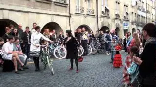 pasTouche Defilee.wmv
