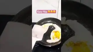 Flipping egg pouch #eggpouch#eggrecipe #easyrecipe #christmas #celebration #food #trending #quick
