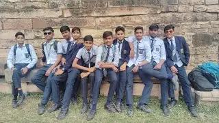 School trip vlog ❣️😎👀...... #youtubeshorts #trending #vlogs #viralvlogs #devanshvlogs #funny 