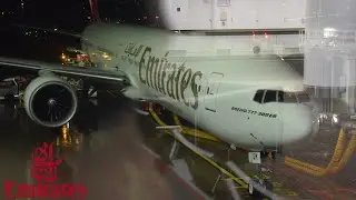 [Flight-Report] EMIRATES | Bruxelles Zaventem BRU✈ Dubai DXB  | Boeing 777-300ER | Night Take Off
