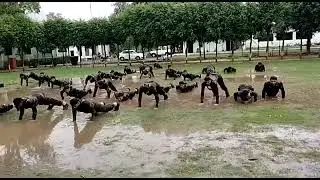 #commando#indianarmy #peracommando #army #armytraining   Barish ke time  traning