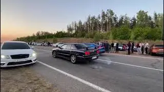 Разогрев резины перед боем 330+л.с. vs. 370л.с.