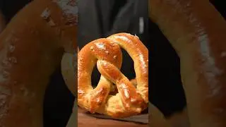 Making the twistiest bread on earth. pretzels that your grandma would be happy with.#pretzels#baking