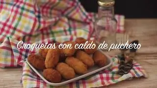 Croquetas con caldo de puchero