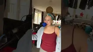 Emily Lee - Now I&rsquo;m In It - Haim (cover) 