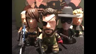 Metal Gear Solid V Titans Vinyl Figures Full Case Unboxing