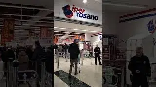 IPER TOSANO CALENZANO (FI). ENTRATA TRIONFALE DI ILARIO. NATALE '25.