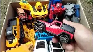 HELLO..PESAWAT,,MOBIL JEEP,,ULAR,,ROBOT ..MOBIL BALAP