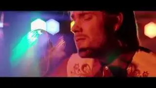 Fabian Holland - Four Inch Screen