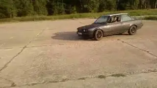 Cherkowski Team BMW e30 3.0