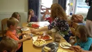 Die &bdquo;Muddis&ldquo; zu Gast im St.-Anna-Kindergarten in Peheim